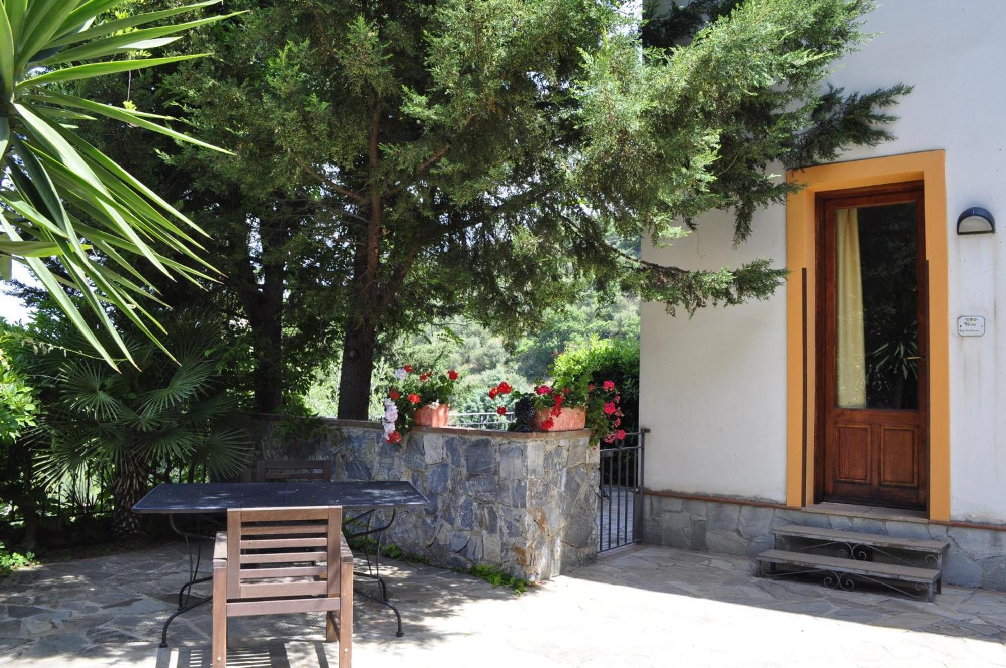 Готель Borgo San Francesco Джоїоза-Мареа Екстер'єр фото