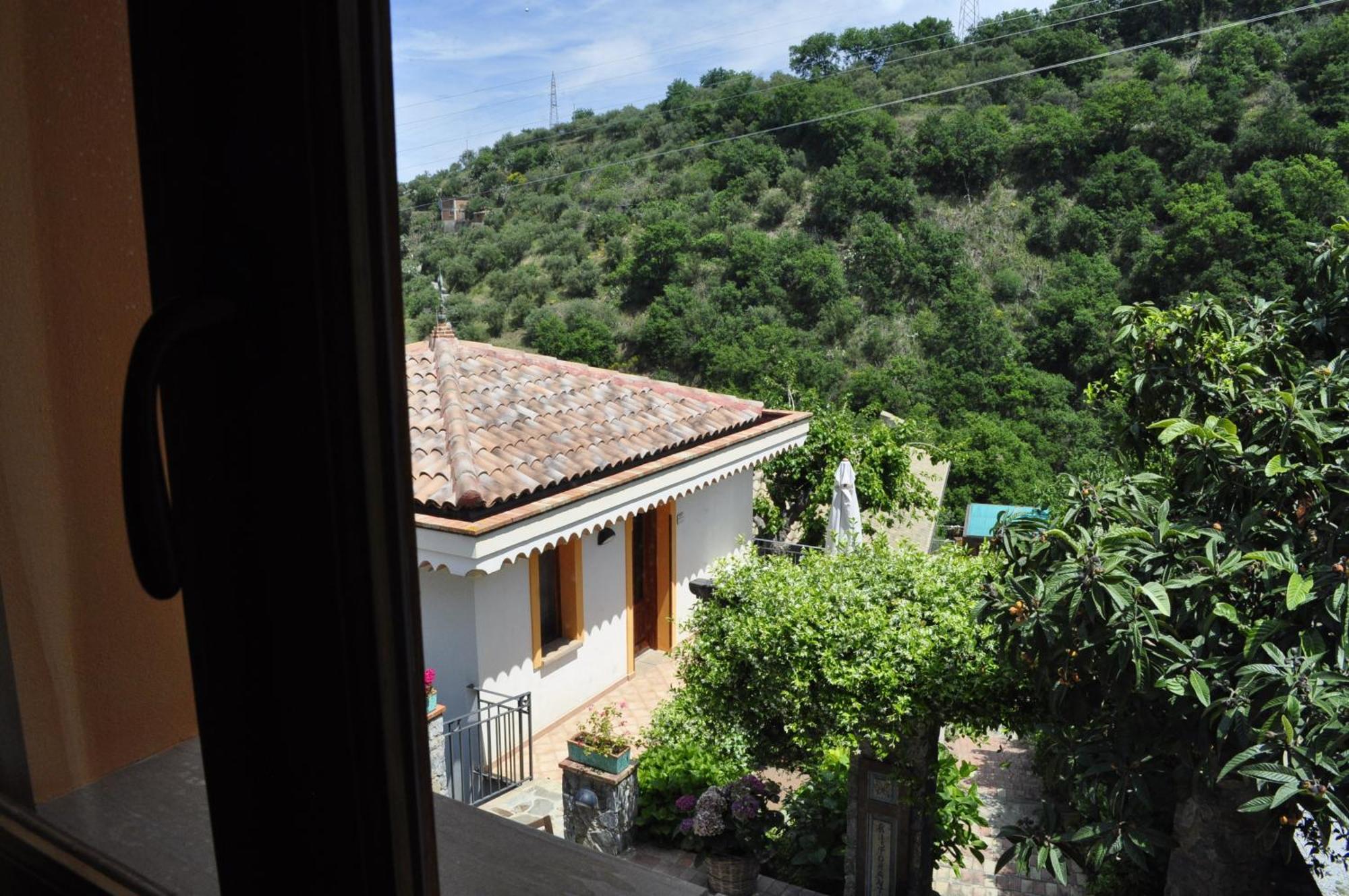 Готель Borgo San Francesco Джоїоза-Мареа Номер фото